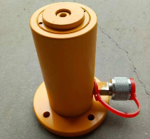The Harm of Overloading on Hydraulic Jacks