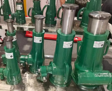 Analysis of Cracking Causes of Spiral Jack Ductile Iron Body