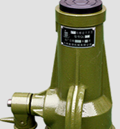 Internal thread design for self-locking function of screw jack